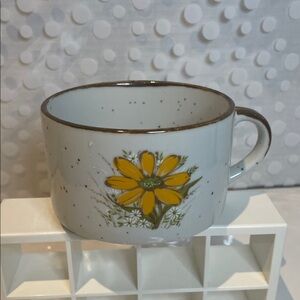 Vintage Japanese Stoneware Jumbo SunFlower Soup Mug